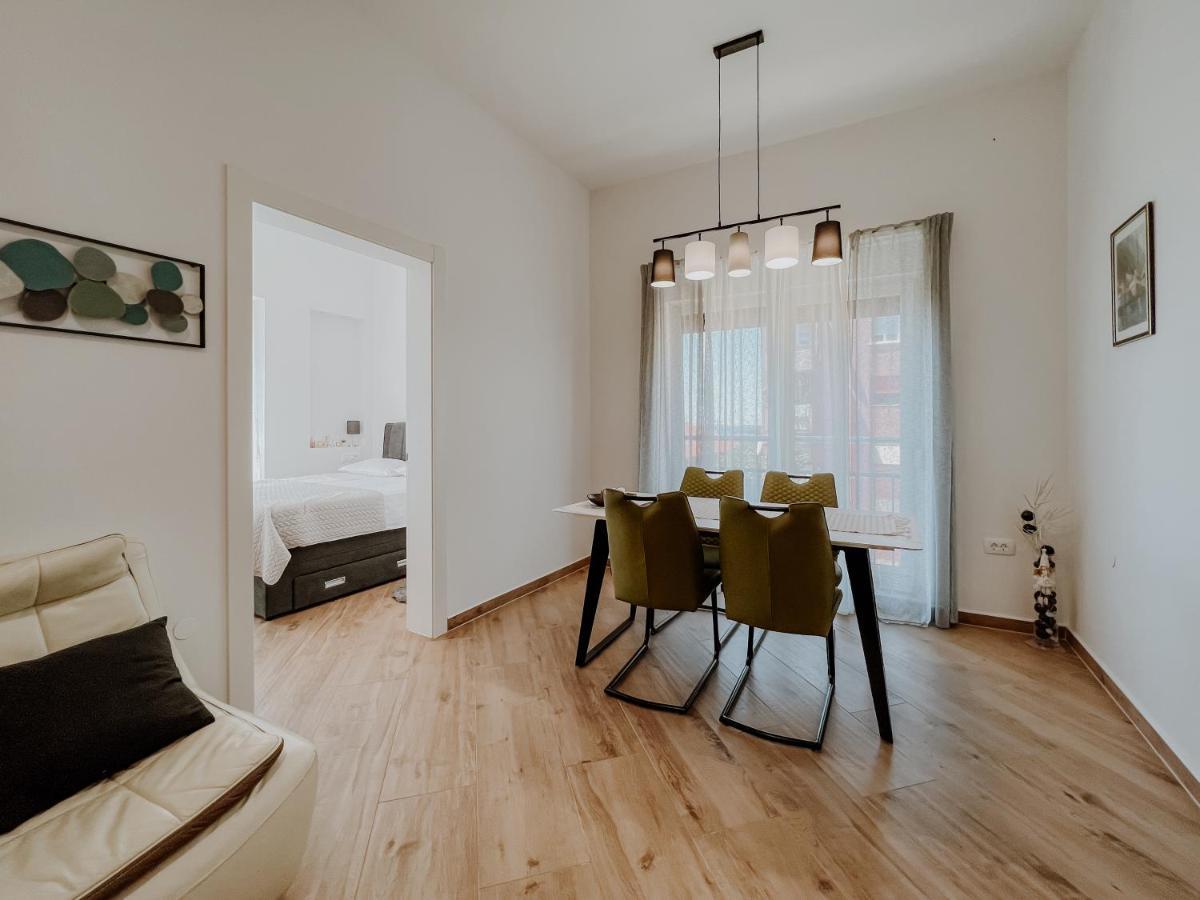 Apartment Papedoni Pula Bagian luar foto