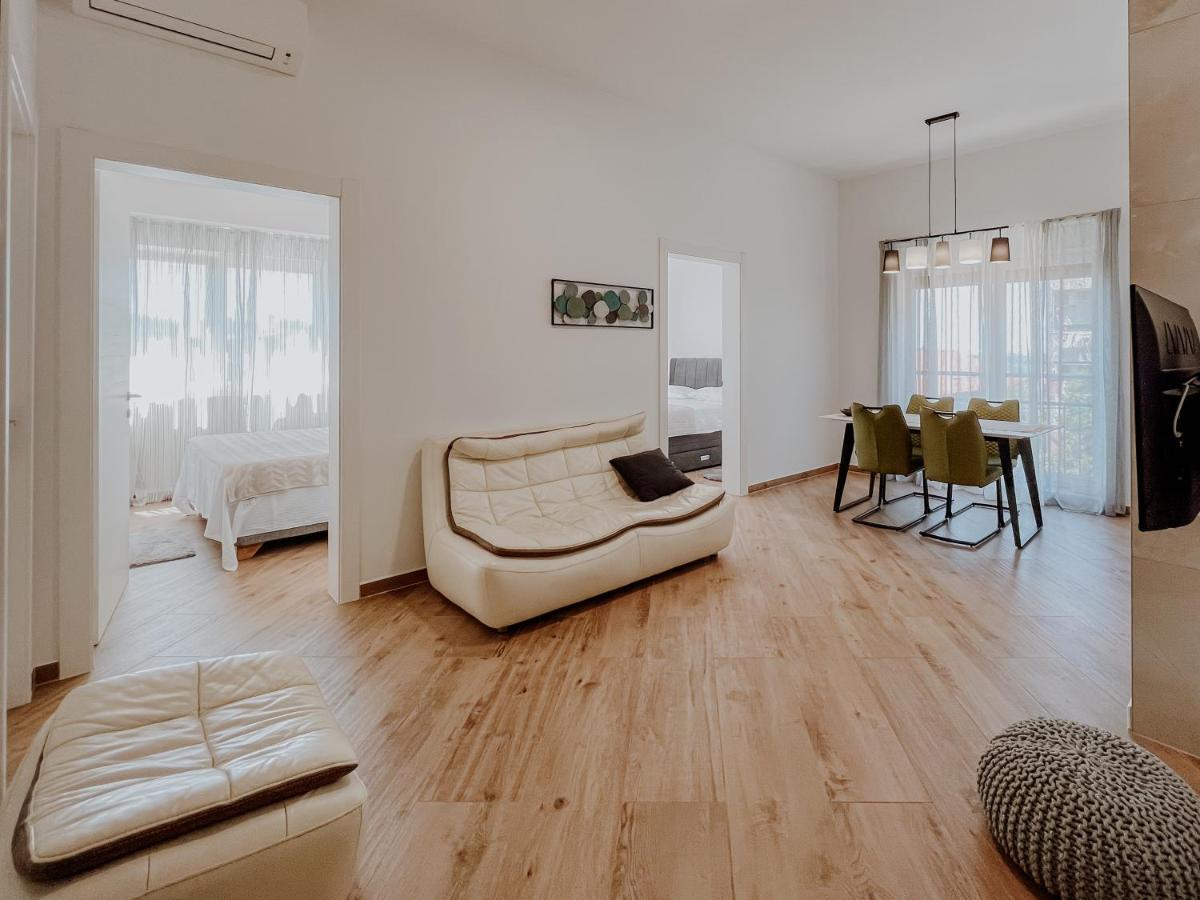 Apartment Papedoni Pula Bagian luar foto